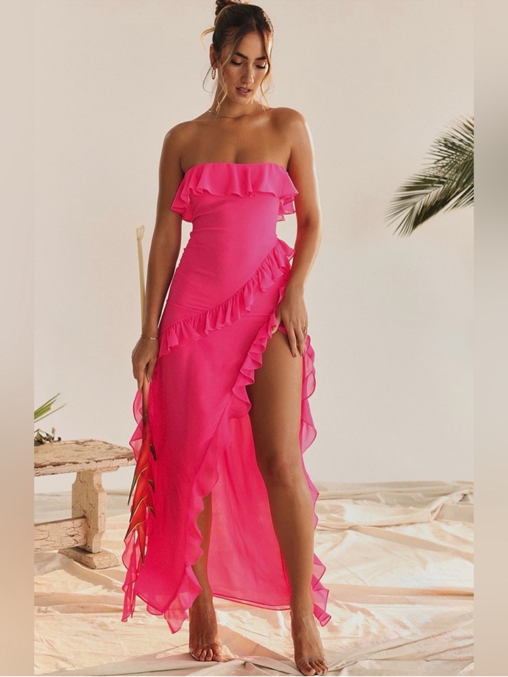 🇺🇸Firm Price🇺🇸house of CB Sarina Fuchsia ruffle maxi dress